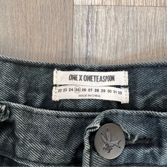 ❄️ ONE Teaspoon Fox Black Distressed Awesome Baggies Jean - Picture 4 of 10